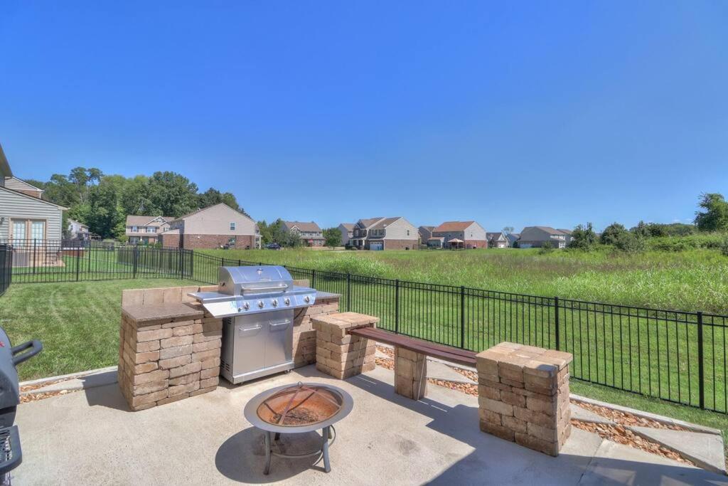 Villa The Muirwood Lux Sleeps 10 Murfreesboro Esterno foto